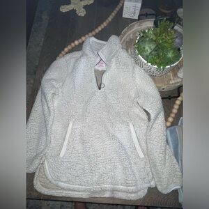 Sherpa sweater with top front zipper, super soft, cream in color, size M